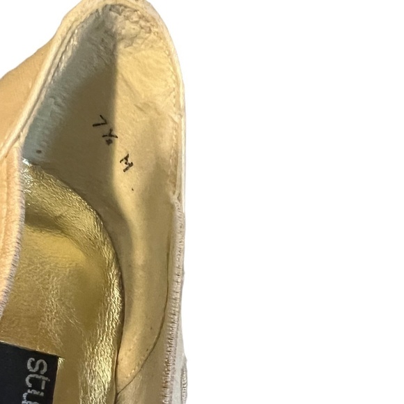 Vintage Stuart Weitzman for Mr. Seymour cream Satin Pump Size 7.5 M, Almond Toe - Picture 7 of 11